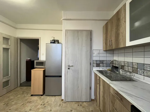 Kiadó lakás Eger, Lajosváros 65 nm