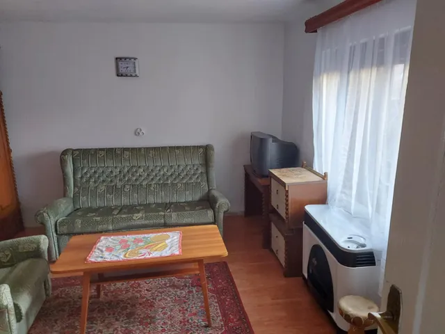 Eladó ház Debrecen, Gerébytelep 30 nm