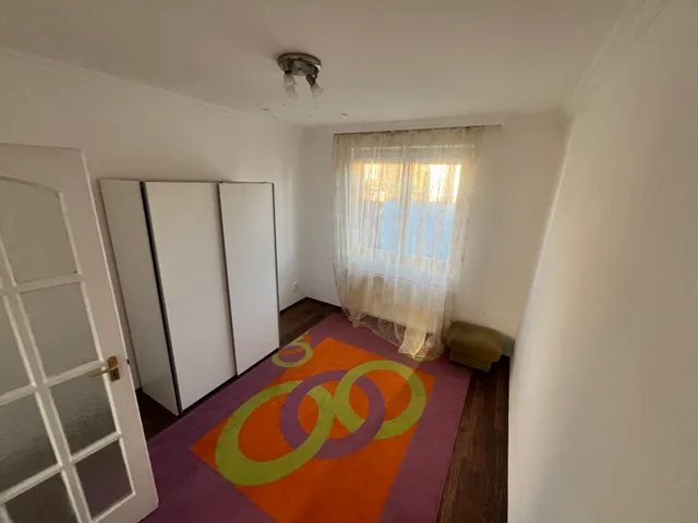 Kiadó ház Debrecen, Csapókert 120 nm