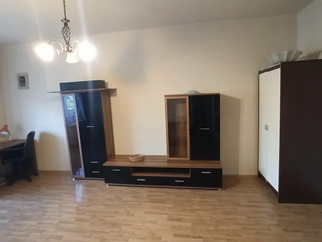 Kiadó lakás Debrecen, Csapókert 43 nm