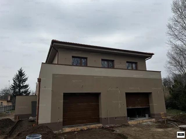 Eladó lakás Debrecen 125 nm