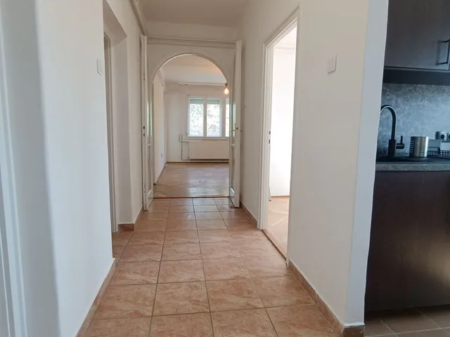 Kiadó lakás Debrecen, Baksay 75 nm