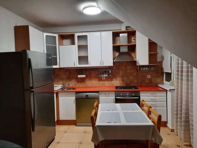Kiadó lakás Debrecen, Lorántffy 62 nm