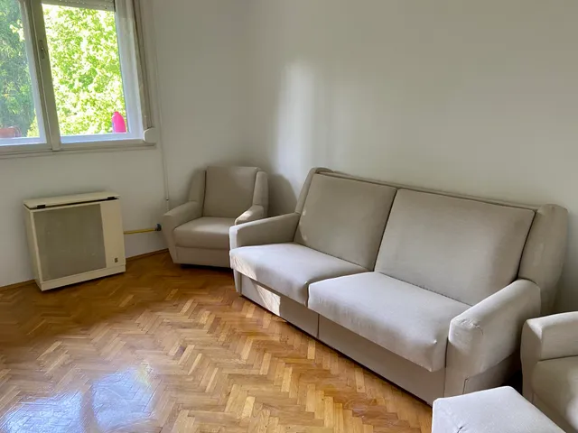 Kiadó lakás Debrecen, Nagyerdei körút 52 nm