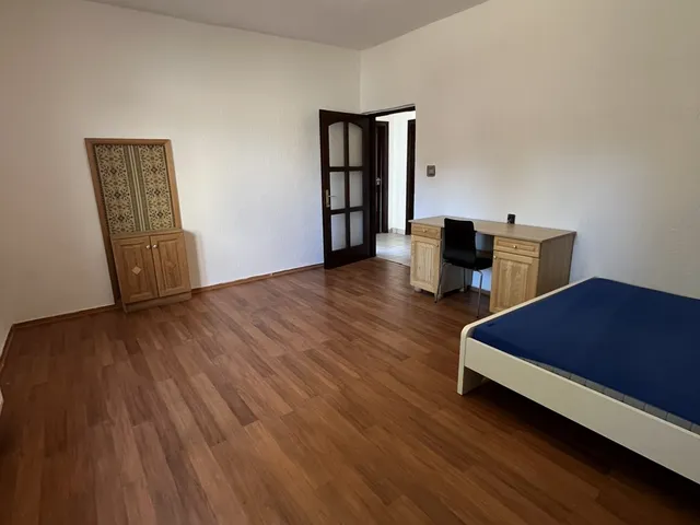 Kiadó ház Debrecen 78 nm