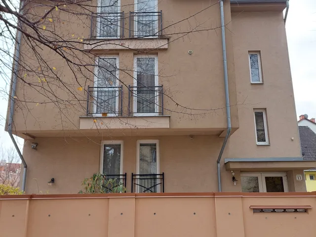 Kiadó lakás Debrecen 45 nm