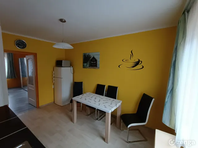 Eladó lakás Salgótarján, Rokkanttelep 57 nm