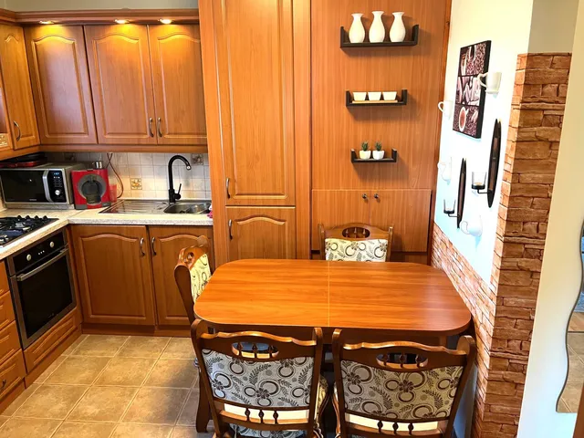 Eladó lakás Budapest III. kerület 69 nm