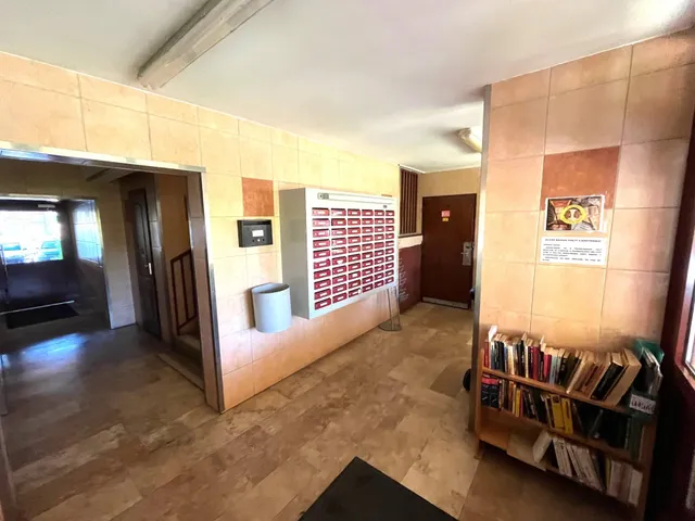 Eladó lakás Budapest III. kerület 69 nm