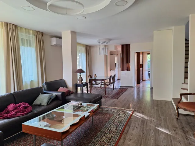Eladó ház Budajenő 155 nm