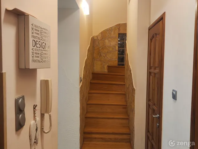 Eladó lakás Győr, Csanakfalu 77 nm