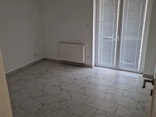 Kiadó lakás Szeged, Móraváros, Katona József 90 nm