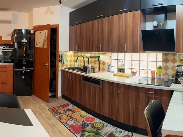 Eladó lakás Szeged, Kecskés István-telep 75 nm