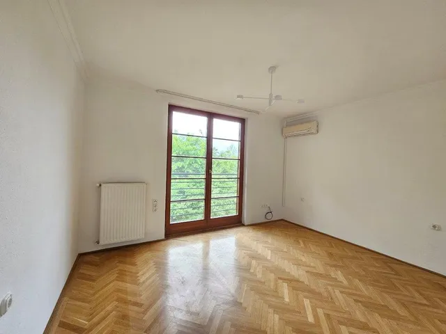 Kiadó lakás Budapest II. kerület, Hárshegy, Selyemakác 112 nm