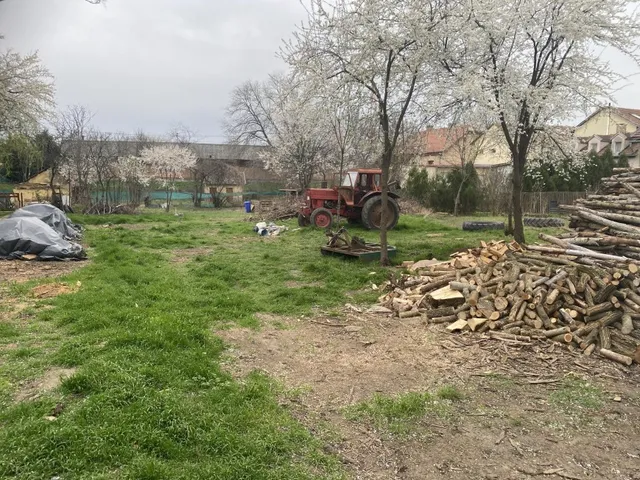Eladó telek Hódmezővásárhely, Susán 1114 nm