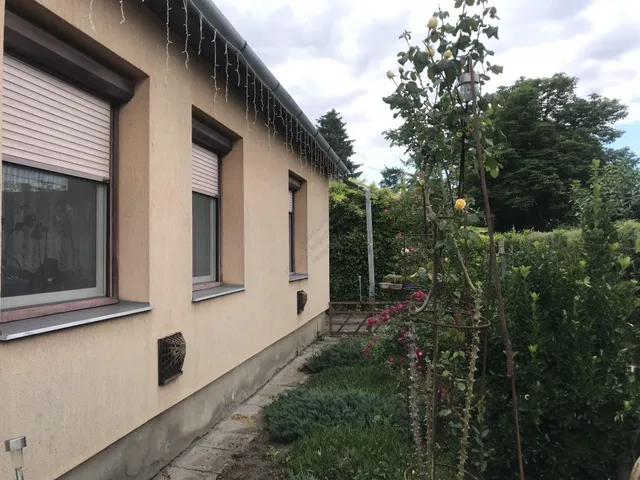 Eladó ház Derekegyház 70 nm