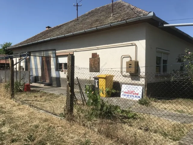 Eladó ház Derekegyház 75 nm
