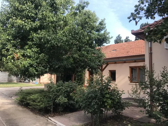 Eladó ház Fábiánsebestyén 130 nm