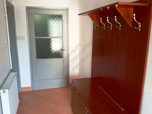 Kiadó ház Hódmezővásárhely 48 nm