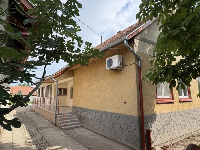 Eladó ház Hódmezővásárhely 150 nm