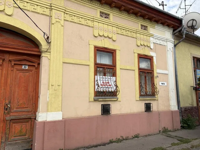 Eladó ház Hódmezővásárhely, Belváros 129 nm