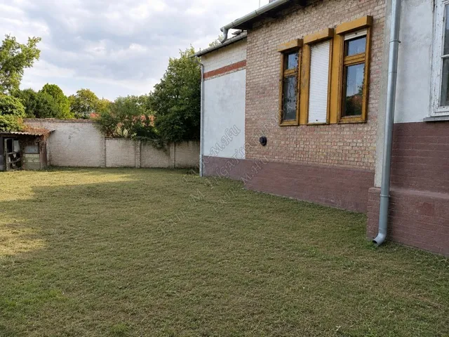 Eladó ház Hódmezővásárhely, Belváros 129 nm