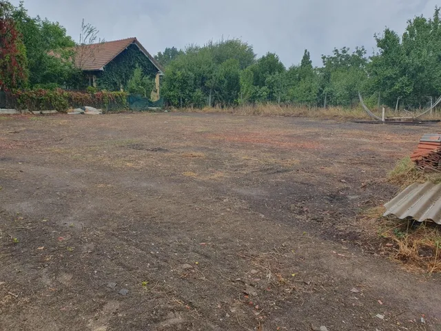 Eladó telek Szentes 770 nm