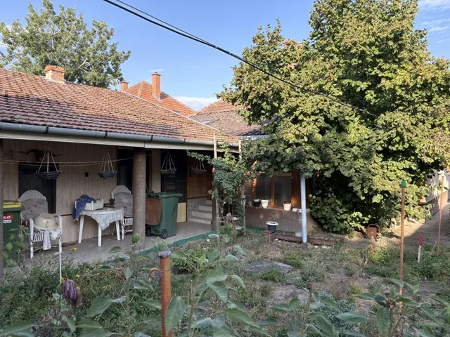 Eladó ház Hódmezővásárhely, Kertváros 112 nm