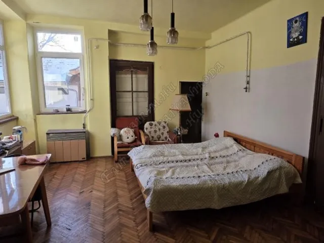 Eladó ház Hódmezővásárhely 186 nm