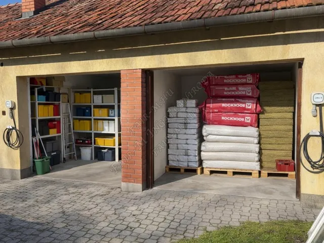 Eladó ház Hódmezővásárhely 220 nm