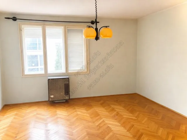 Eladó lakás Hódmezővásárhely, Kertváros 70 nm