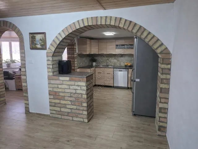 Eladó ház Hódmezővásárhely, Susán 110 nm