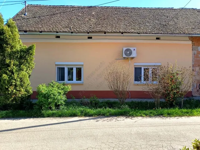 Eladó ház Hódmezővásárhely 70 nm