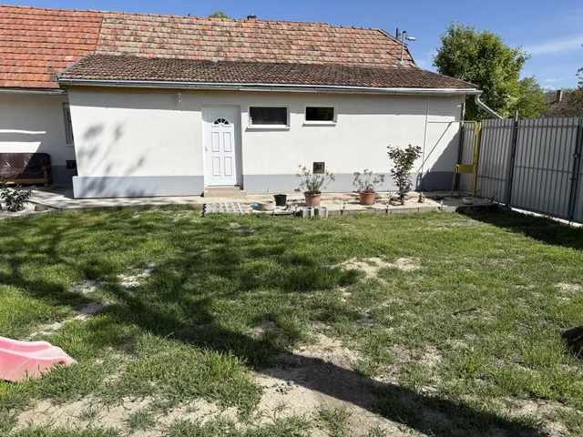 Eladó ház Hódmezővásárhely, Tarján 75 nm