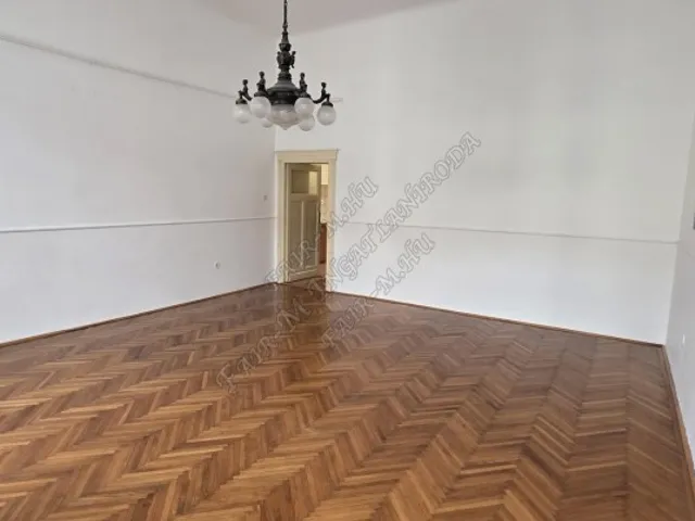 Kiadó lakás Hódmezővásárhely 74 nm