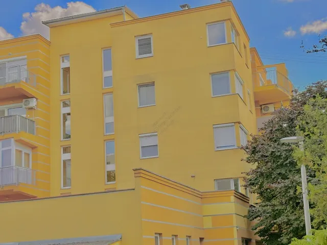 Eladó lakás Hódmezővásárhely, Kertváros 91 nm
