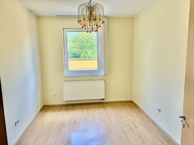 Eladó lakás Hódmezővásárhely, Kertváros 91 nm