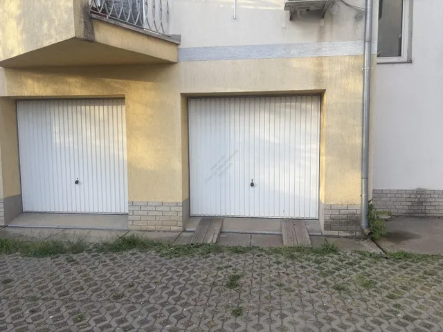 Eladó garázs Hódmezővásárhely, Susán 16 nm