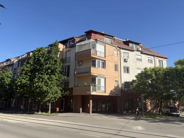 Eladó lakás Hódmezővásárhely, Belváros 61 nm