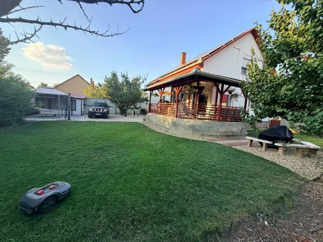 Eladó ház Hódmezővásárhely 175 nm