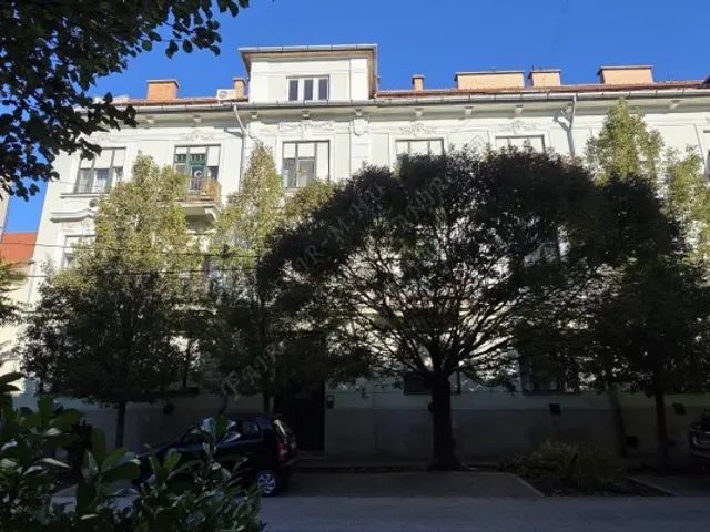 Eladó lakás Hódmezővásárhely 74 nm