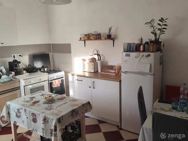 Eladó ház Pincehely 76 nm