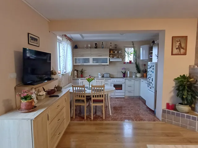Eladó ház Miskolc, Vargahegy 128 nm