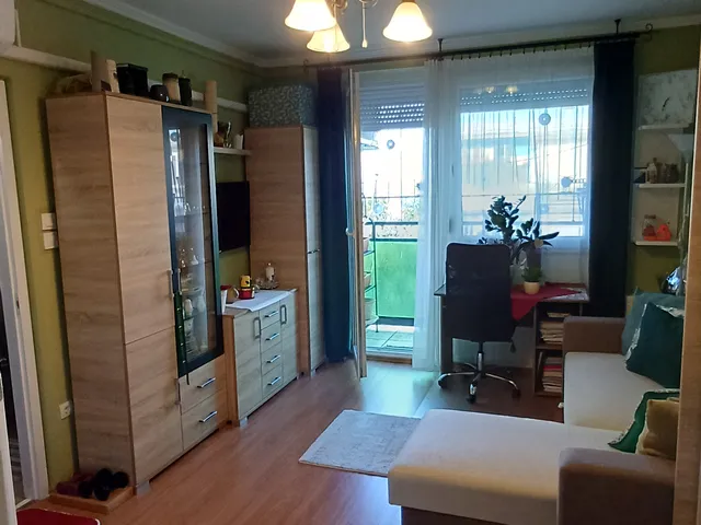 Eladó lakás Miskolc, Avas, Klapka György 33 nm