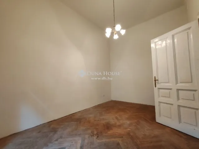 Eladó lakás Budapest VI. kerület 59 nm
