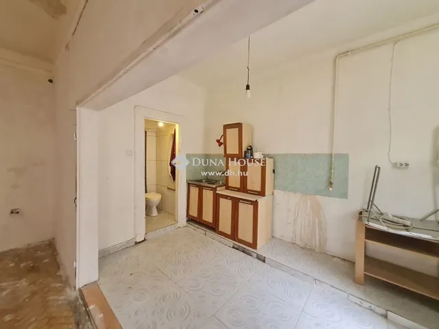 Eladó lakás Budapest VIII. kerület, Füvész kert 28 nm