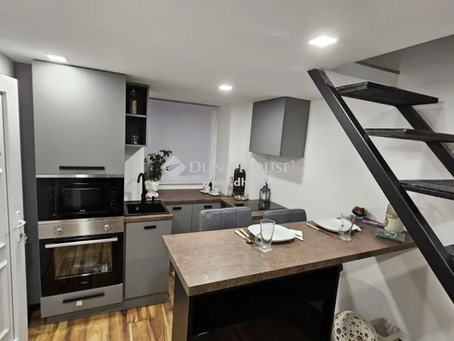Eladó lakás Budapest VIII. kerület 19 nm