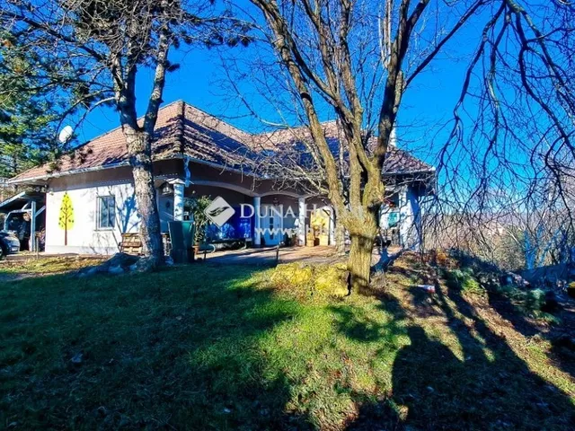 Eladó ház Piliscsaba 260 nm