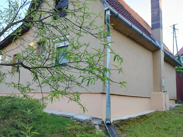 Eladó üdülő és hétvégi ház Kaposvár, Zselic-kertváros 48 nm
