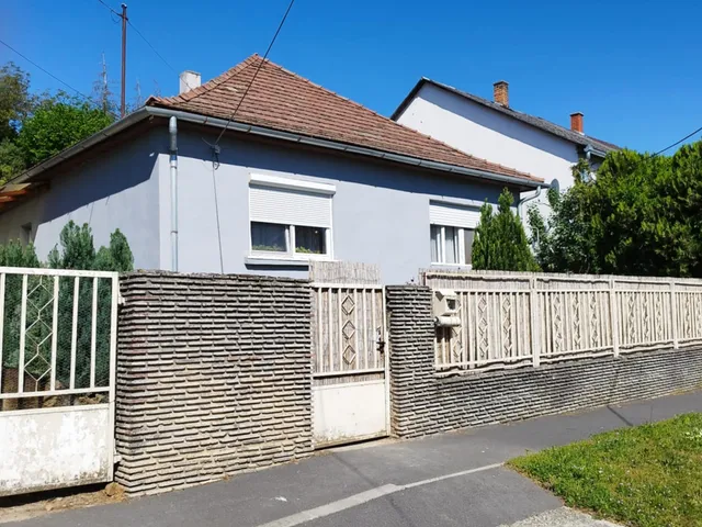 Eladó ház Kaposvár, Donner 90 nm